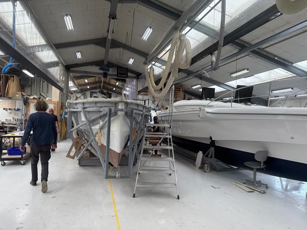 Dragonfly boat manufacture