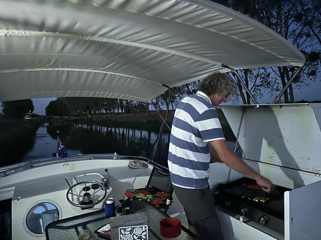 Canal cruising BBQ